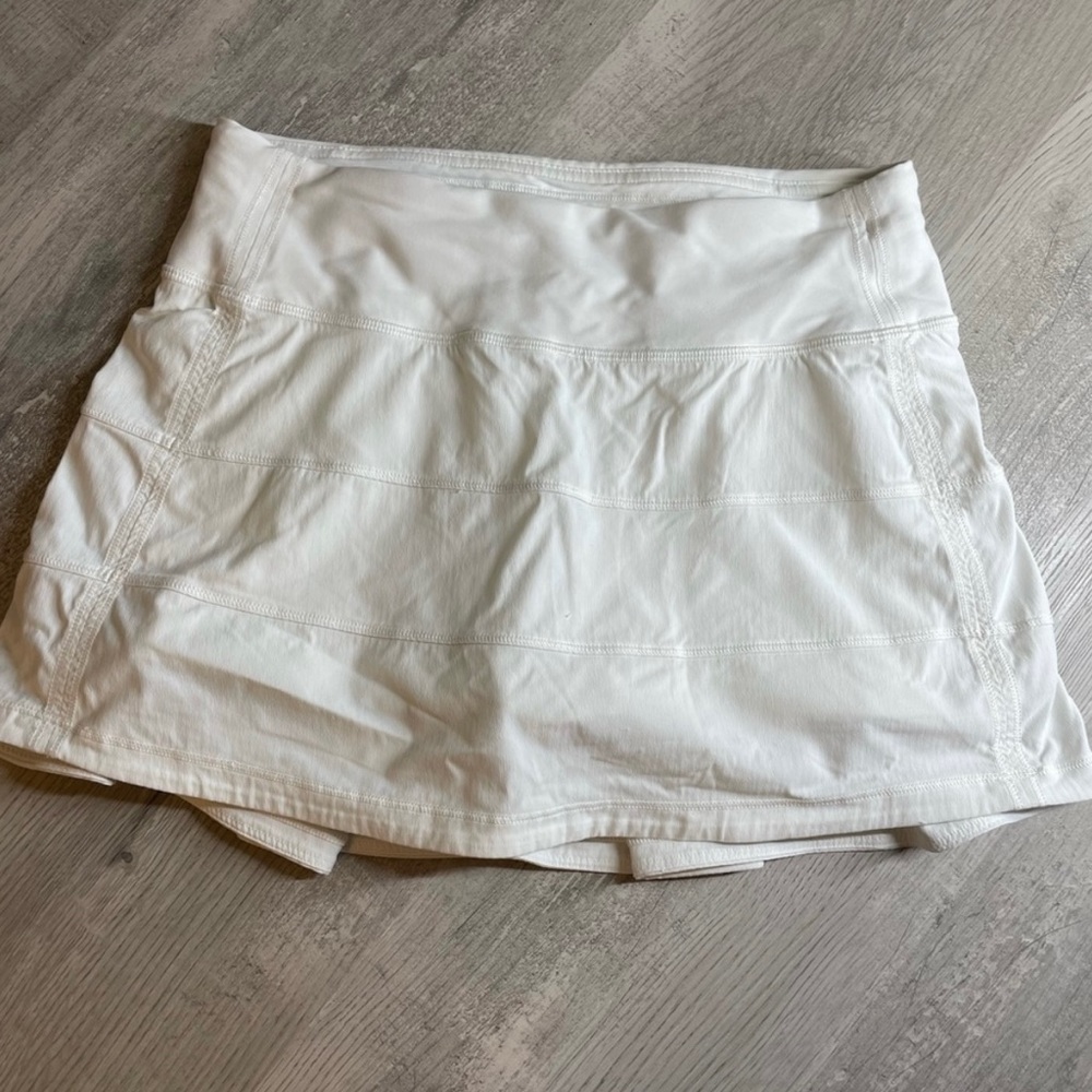 Lululemon White Skort With Built In Shorts (Size 2)